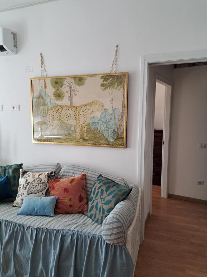 Appartamento Sky And Sea Cagliari Esterno foto